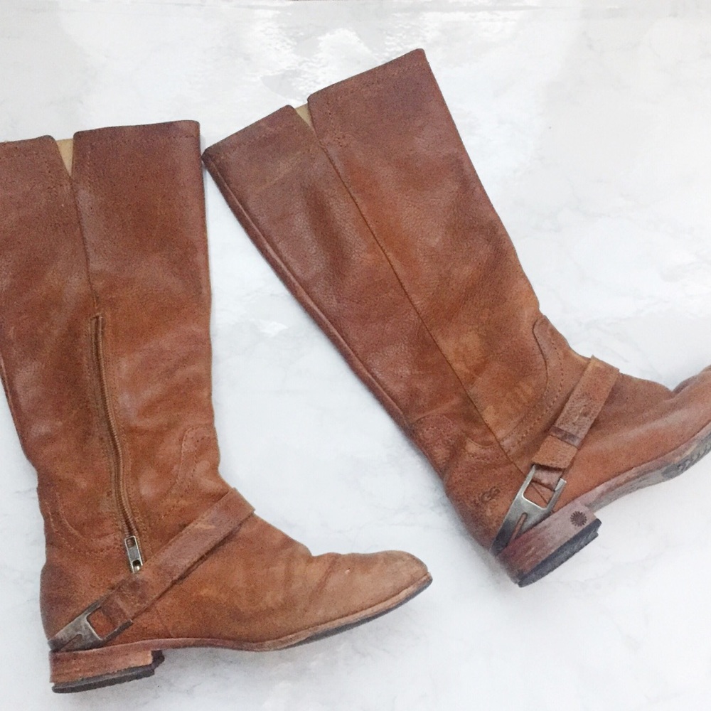 Brown Ugg leather riding boots size 7.5